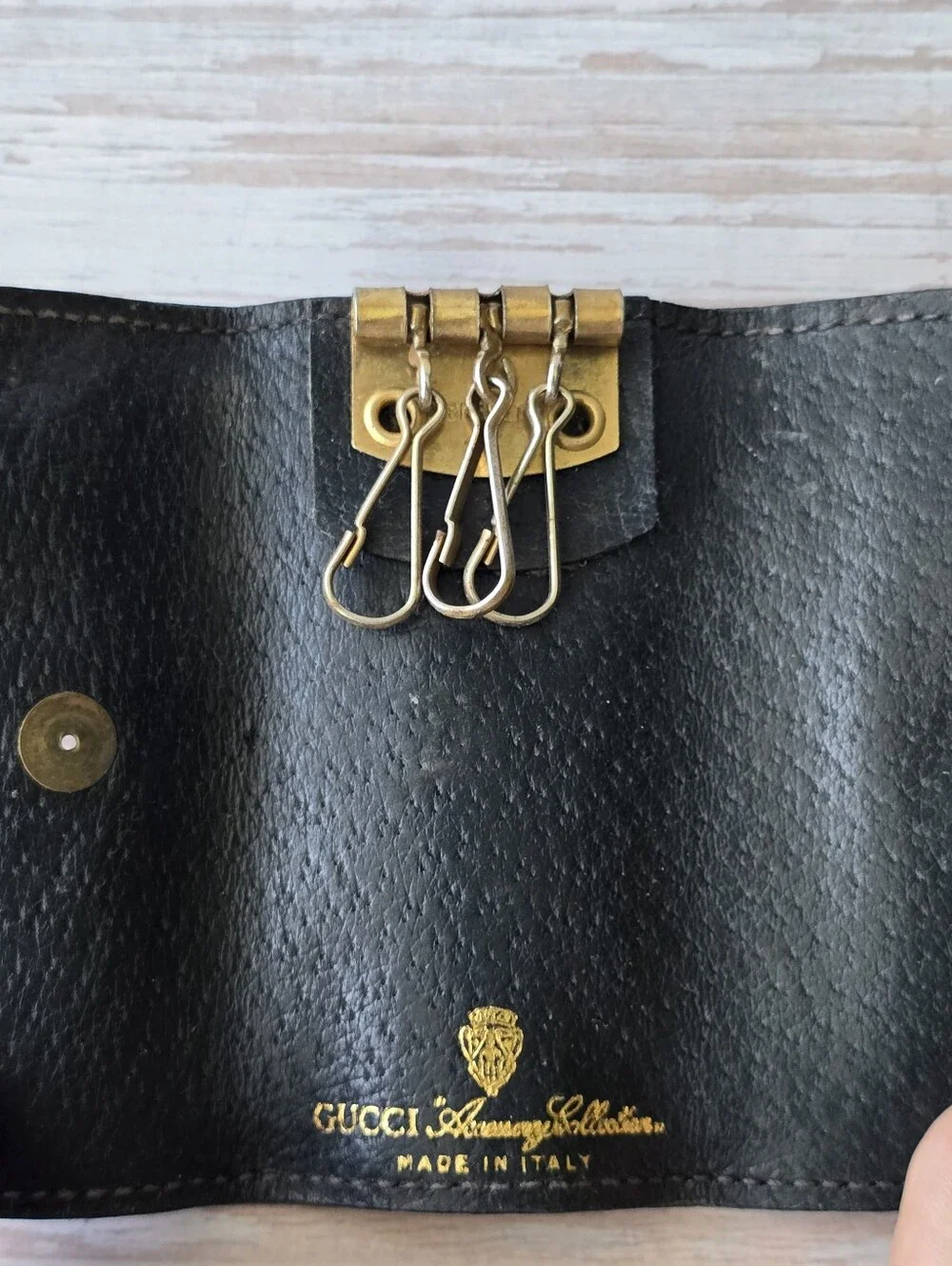 🔑RARE Vintage Gucci Logo Black Leather 3 Key Holder